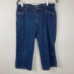 Metro 7 capris size 8 color blue two front pockets